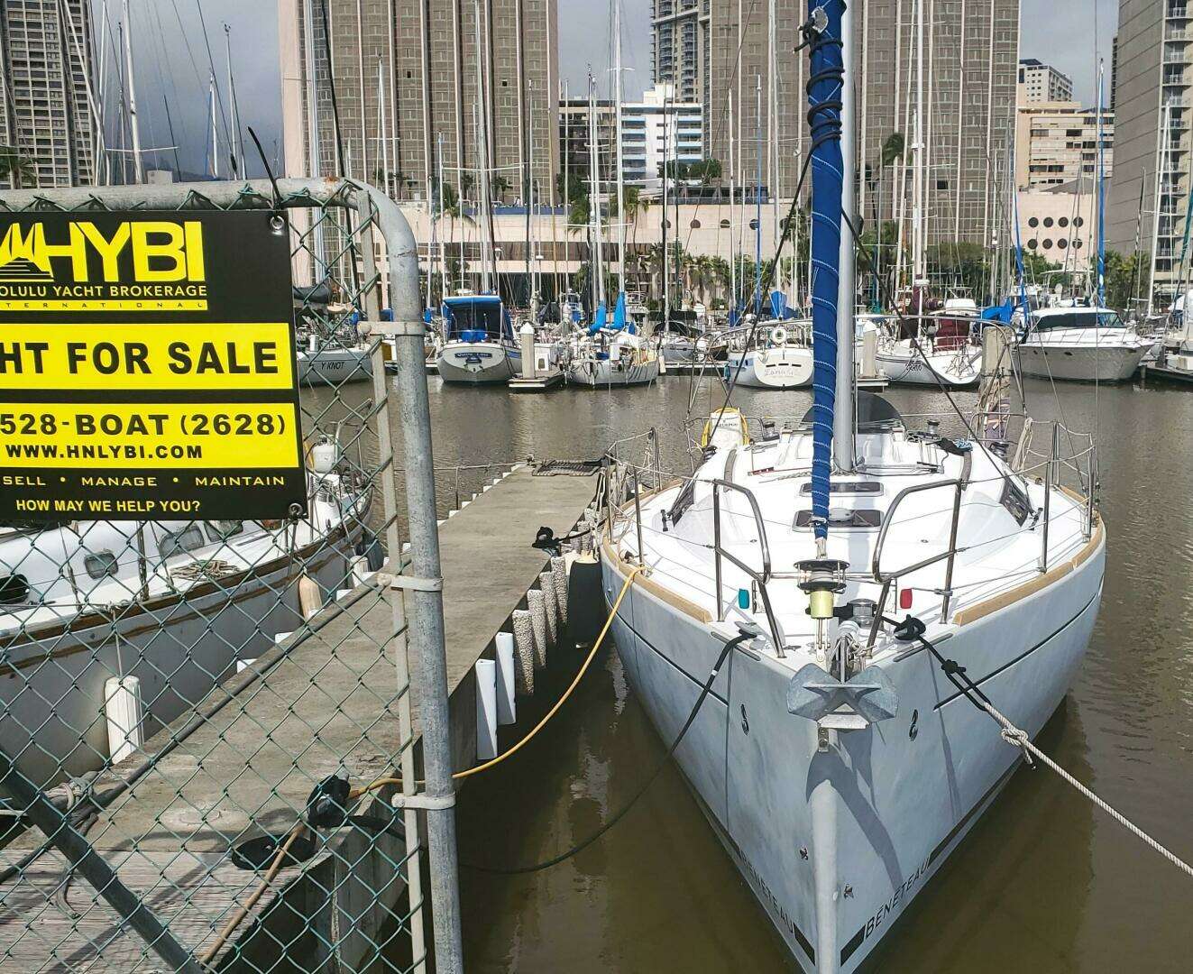 2015 Beneteau Oceanis - Image 5