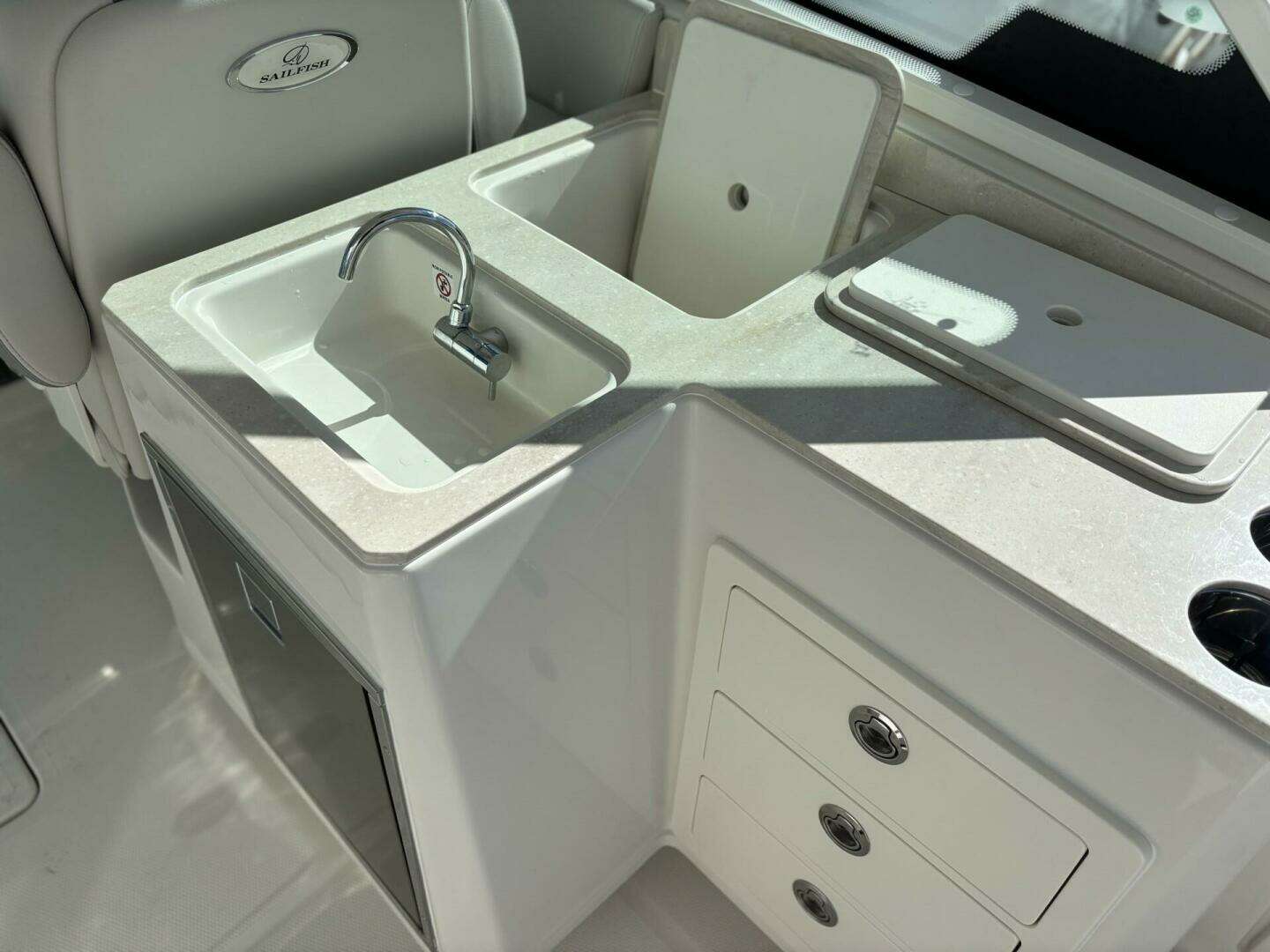 2026 Sailfish 316 DC - Image 9