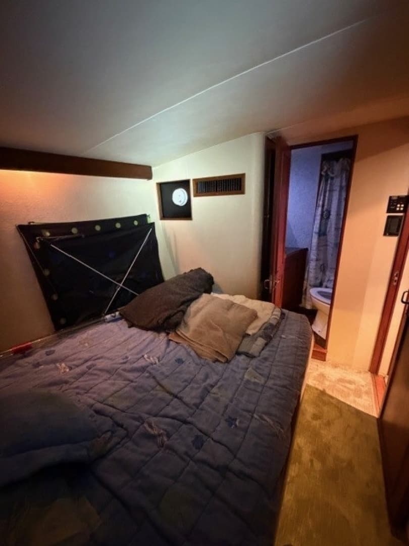 1993 Custom Carolina Jarrett Bay - Image 35