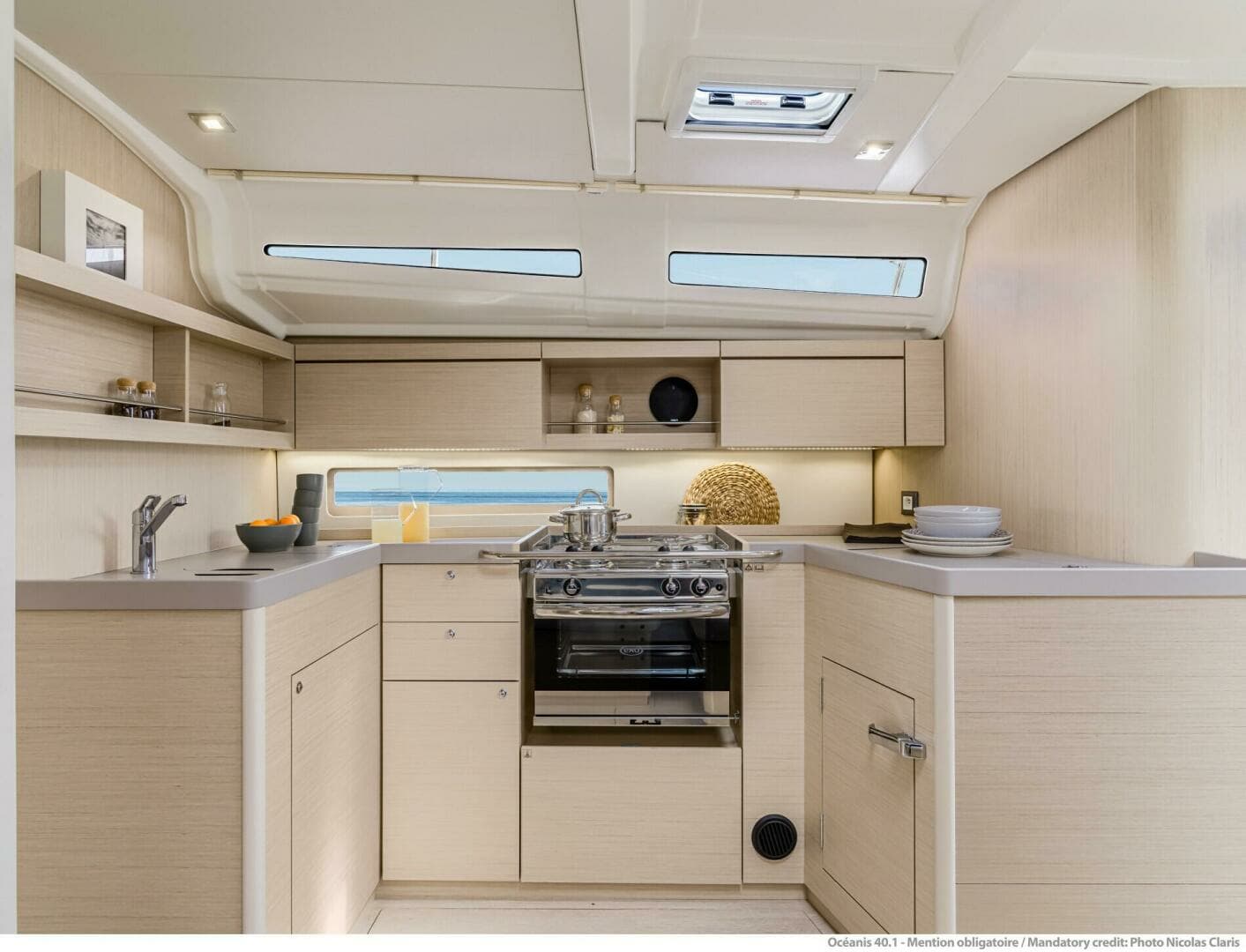 2025 Beneteau Oceanis 40.1 - Image 12