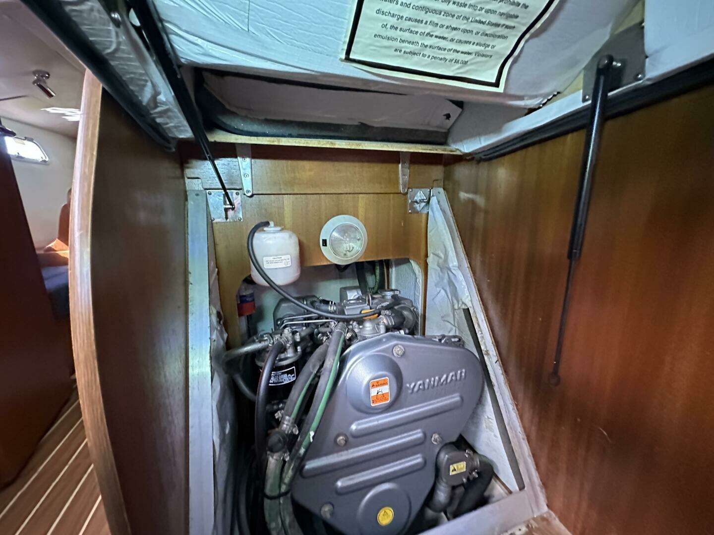 2006 Hunter 38 - Image 49