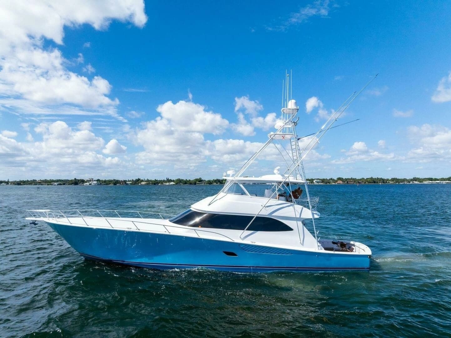 2012 Viking 82 Convertible - Image 125