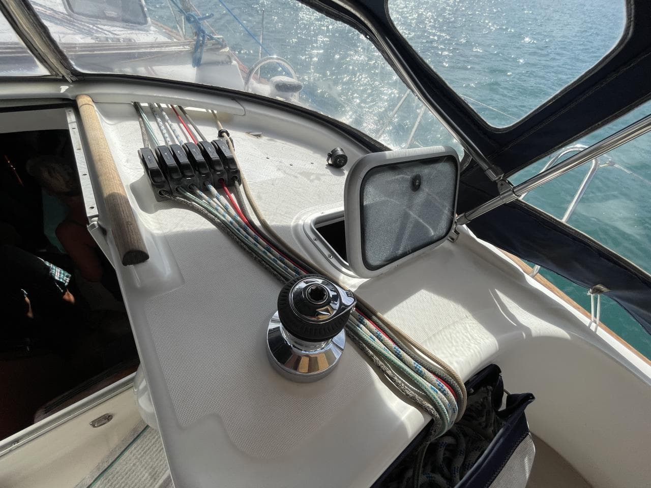 Oceanis 411 Celebration