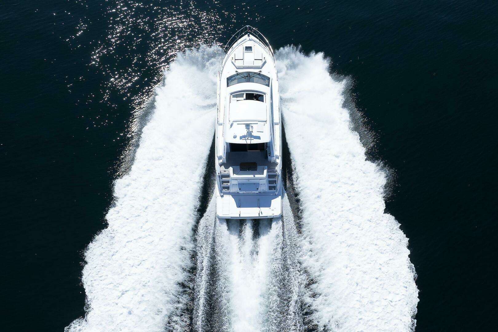 2021 Cruisers Yachts — - Image 66