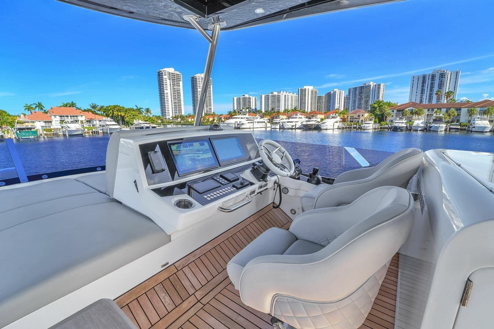 2023 Sunseeker Manhattan 68 - Image 30