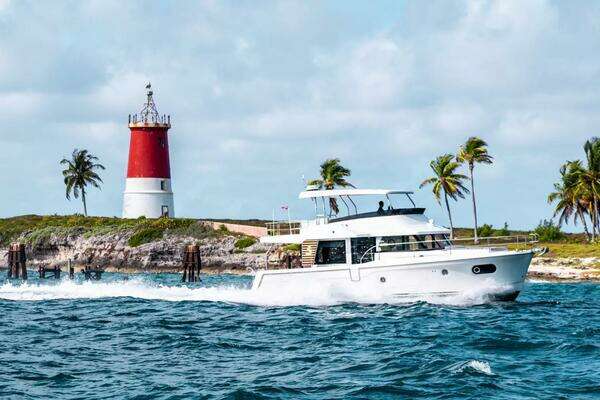 2026 Beneteau Swift Trawler - Image 1