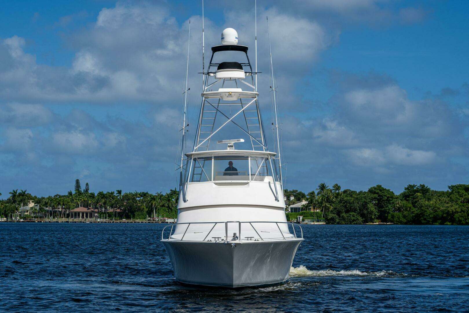 2006 Viking 52 Convertible - Image 36