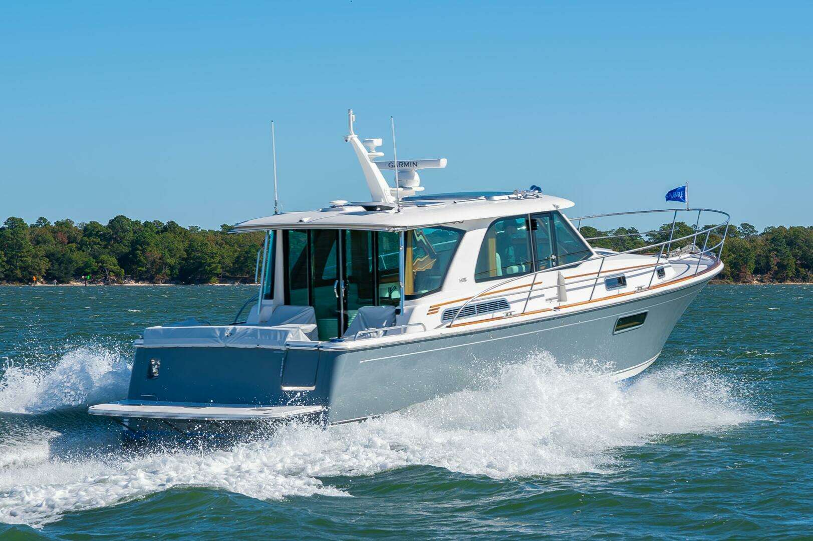2026 Sabre 43 Salon Express - Image 64