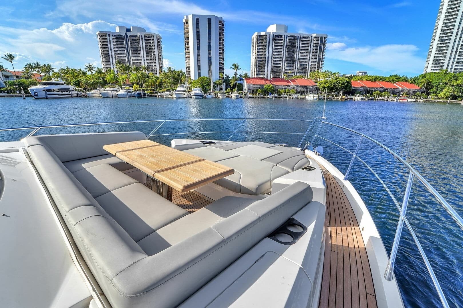2023 Sunseeker Manhattan 68 - Image 17