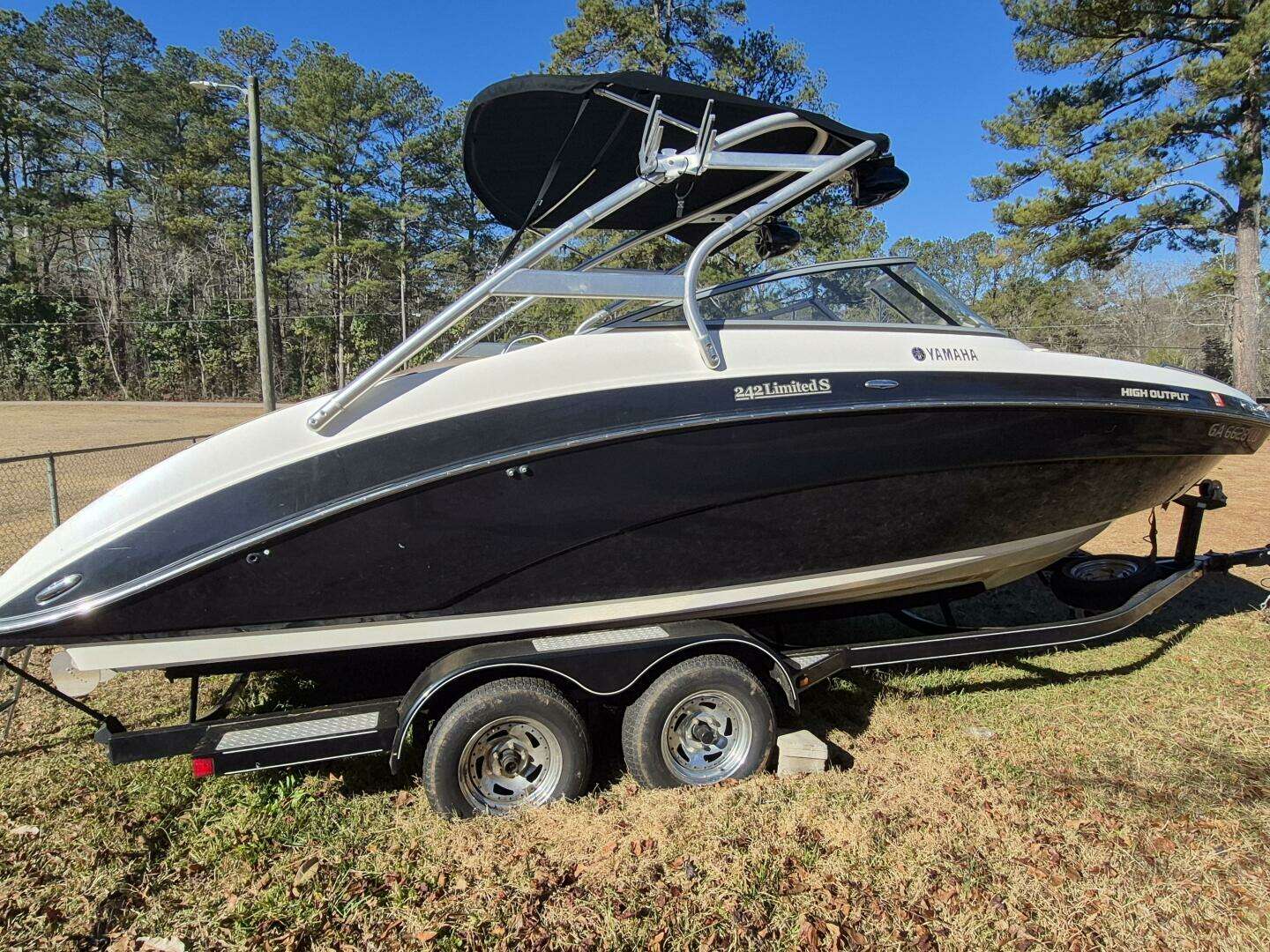 2011 Yamaha Boats 242 Limited S - Image 44