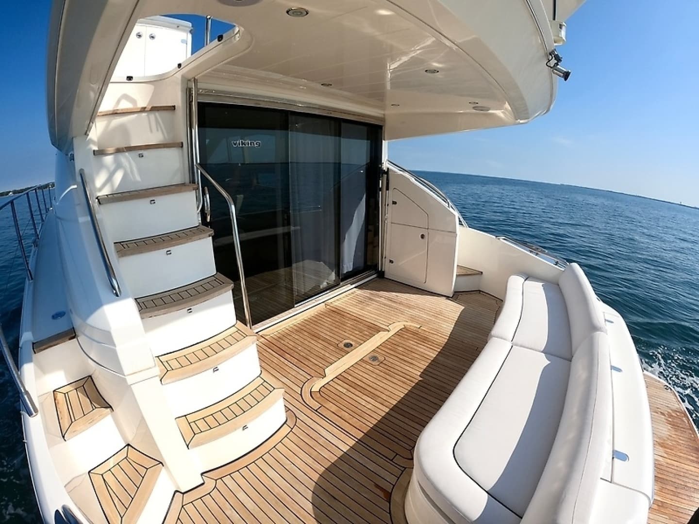 2009 Princess F54 flybridge - Image 18