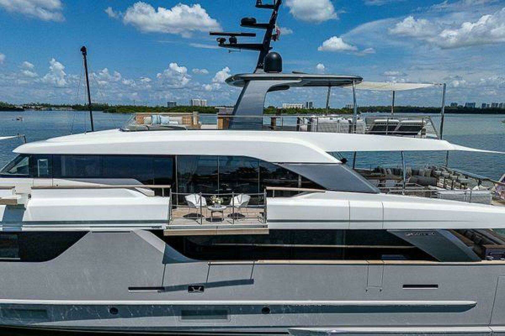 2023 Sanlorenzo SD118 - Image 15