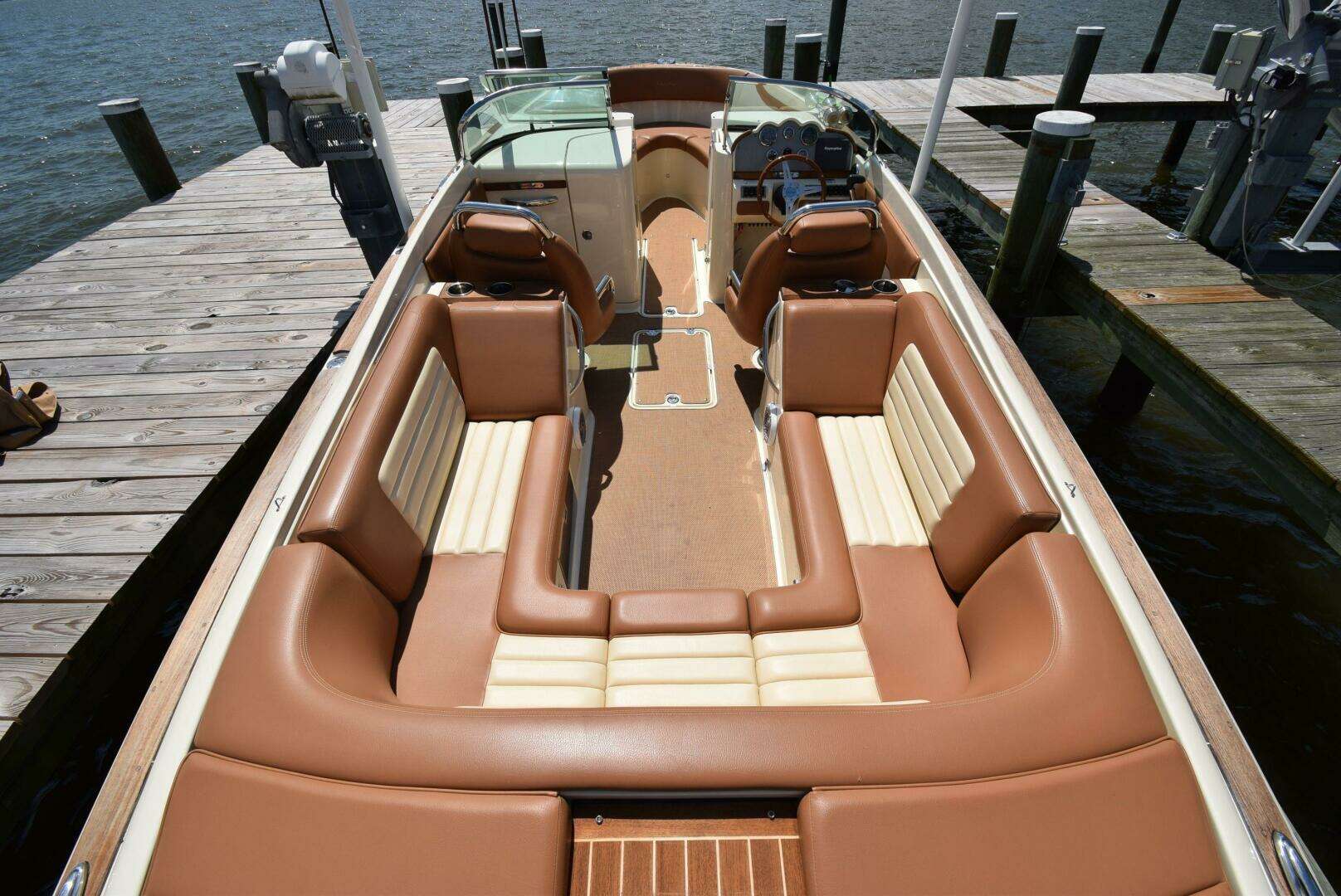 2014 Chris-Craft 25 Launch - Image 8