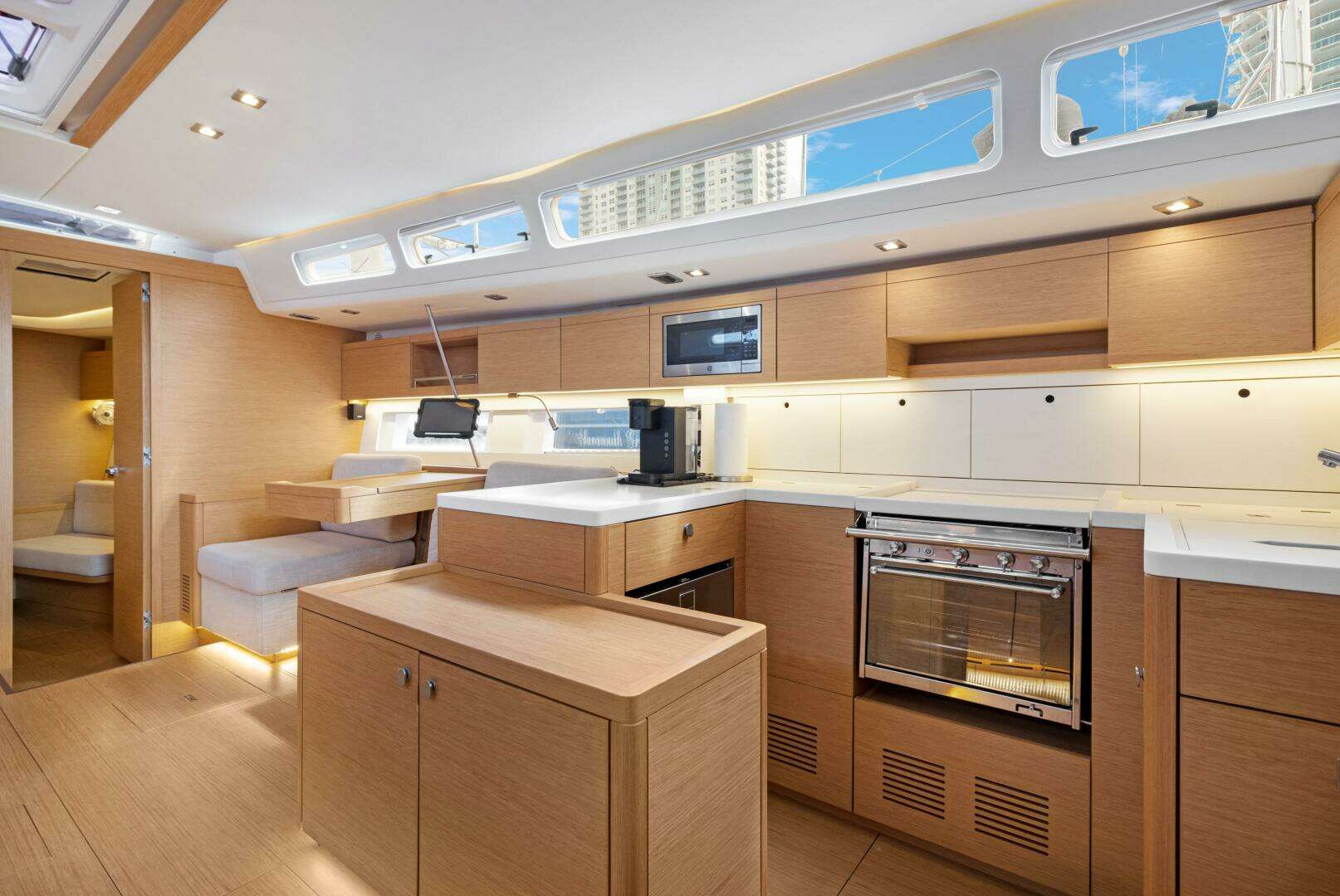 2017 Grand Soleil 52 LC - Image 42