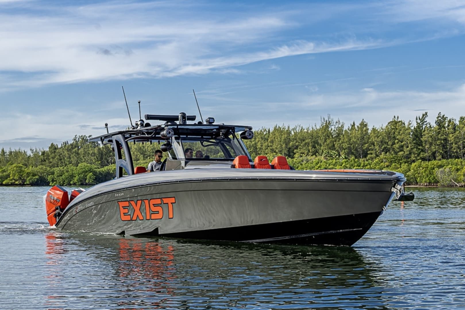 2021 Midnight Express Solstice - Image 52