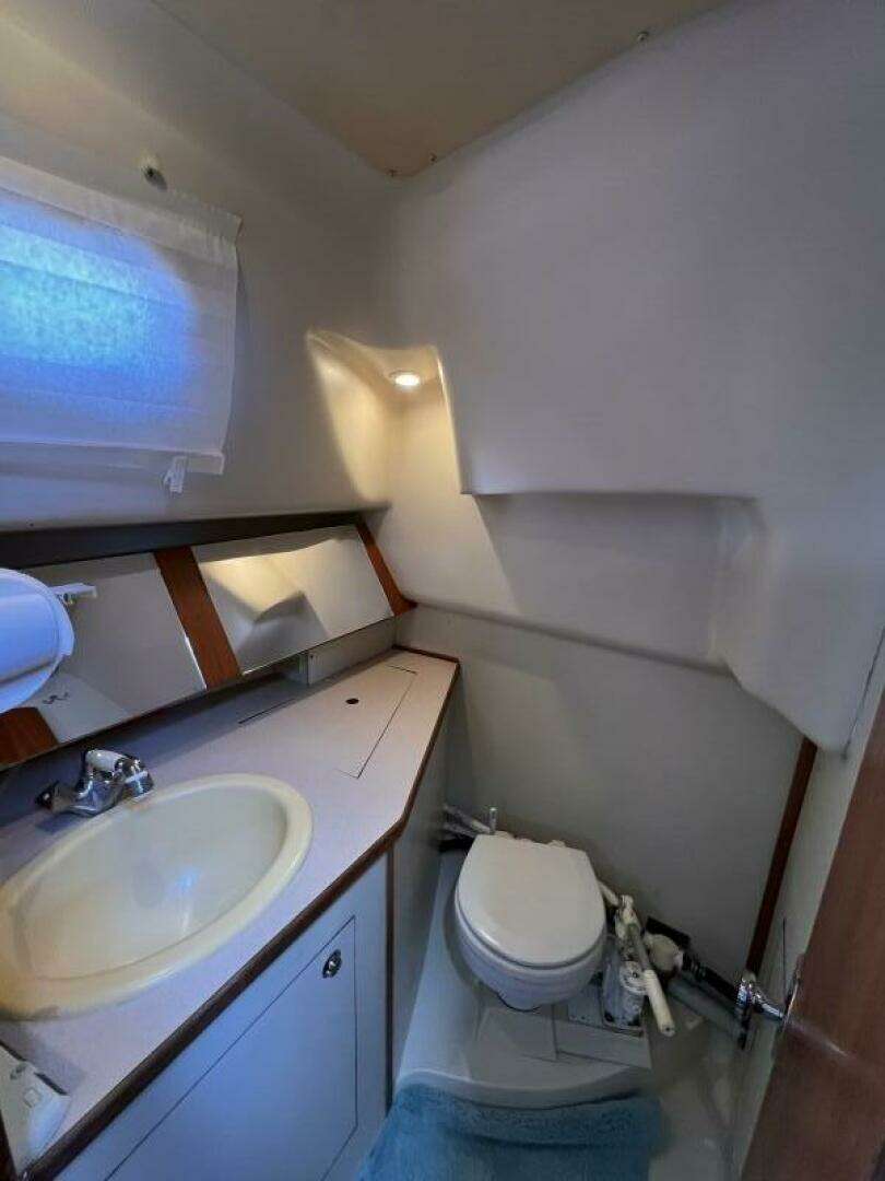 2003 Hunter 306 - Image 41
