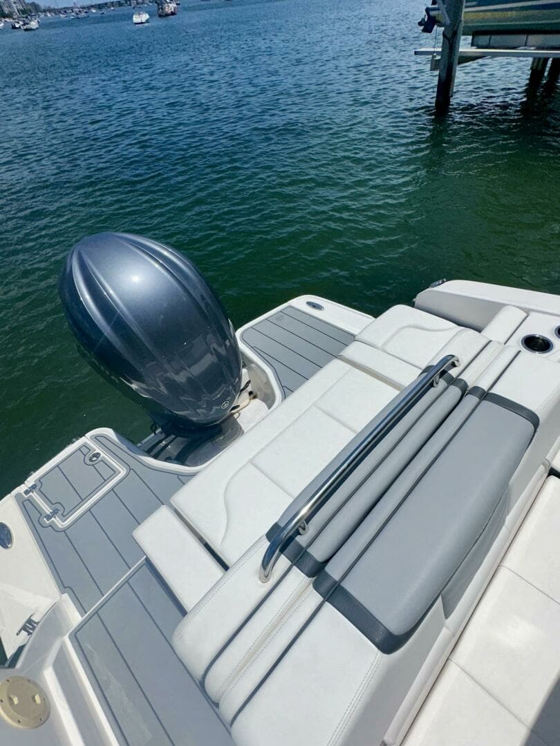 2022 Chaparral 267 SSX OB - Image 7