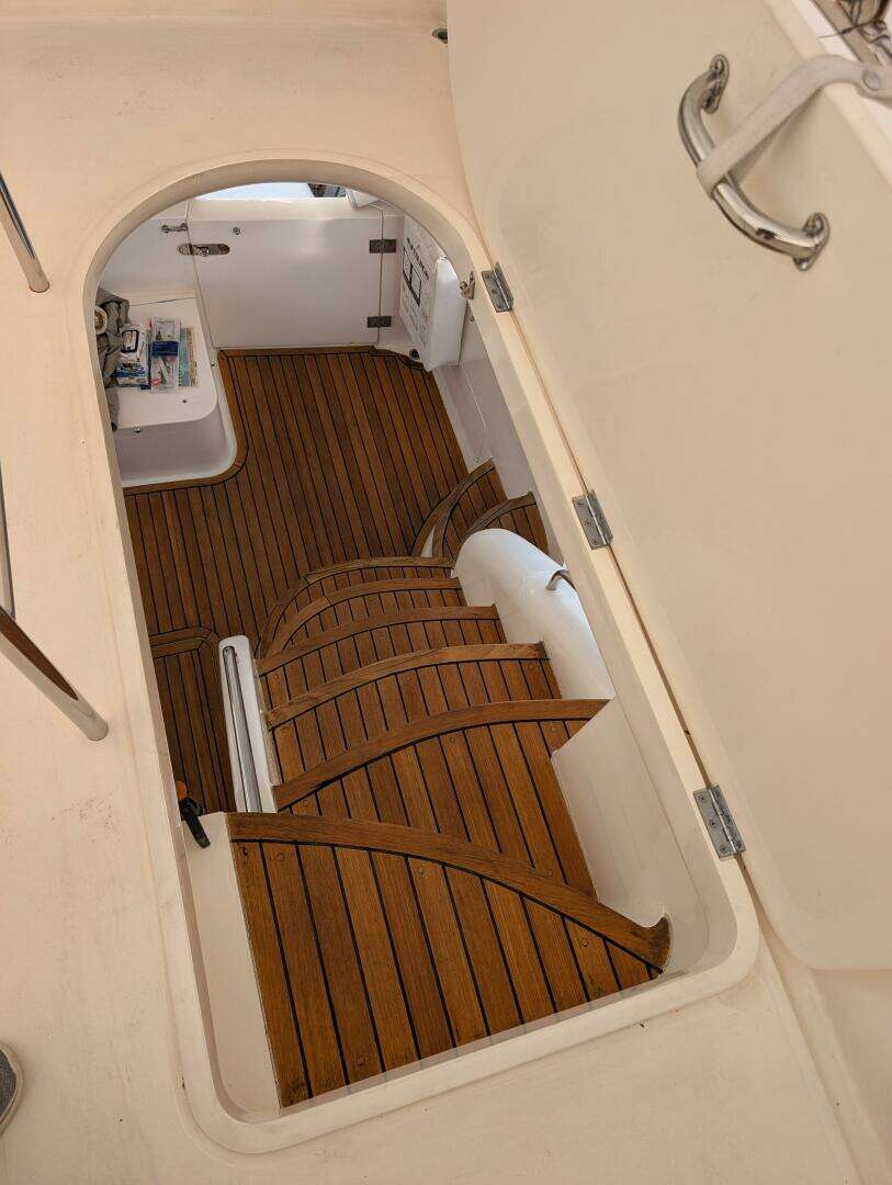 1998 Viking Princess Sport Cruiser - Image 92
