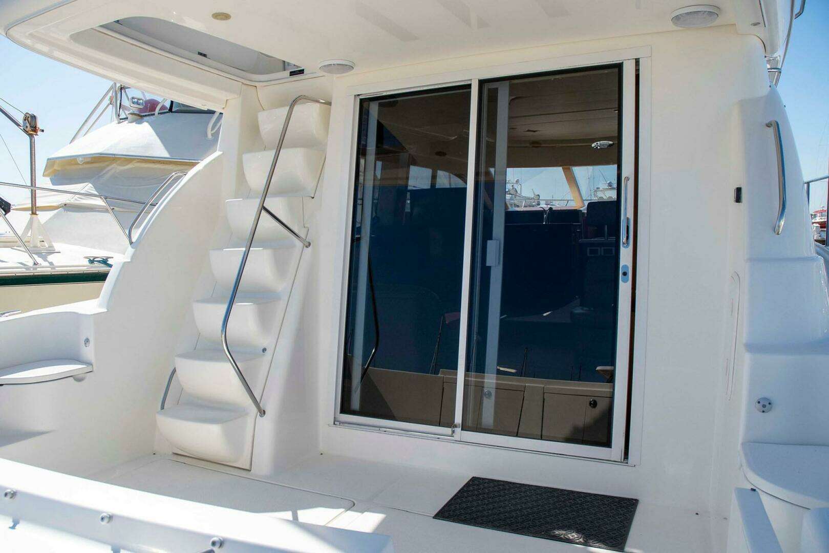 2006 Meridian 411 Sedan - Image 46