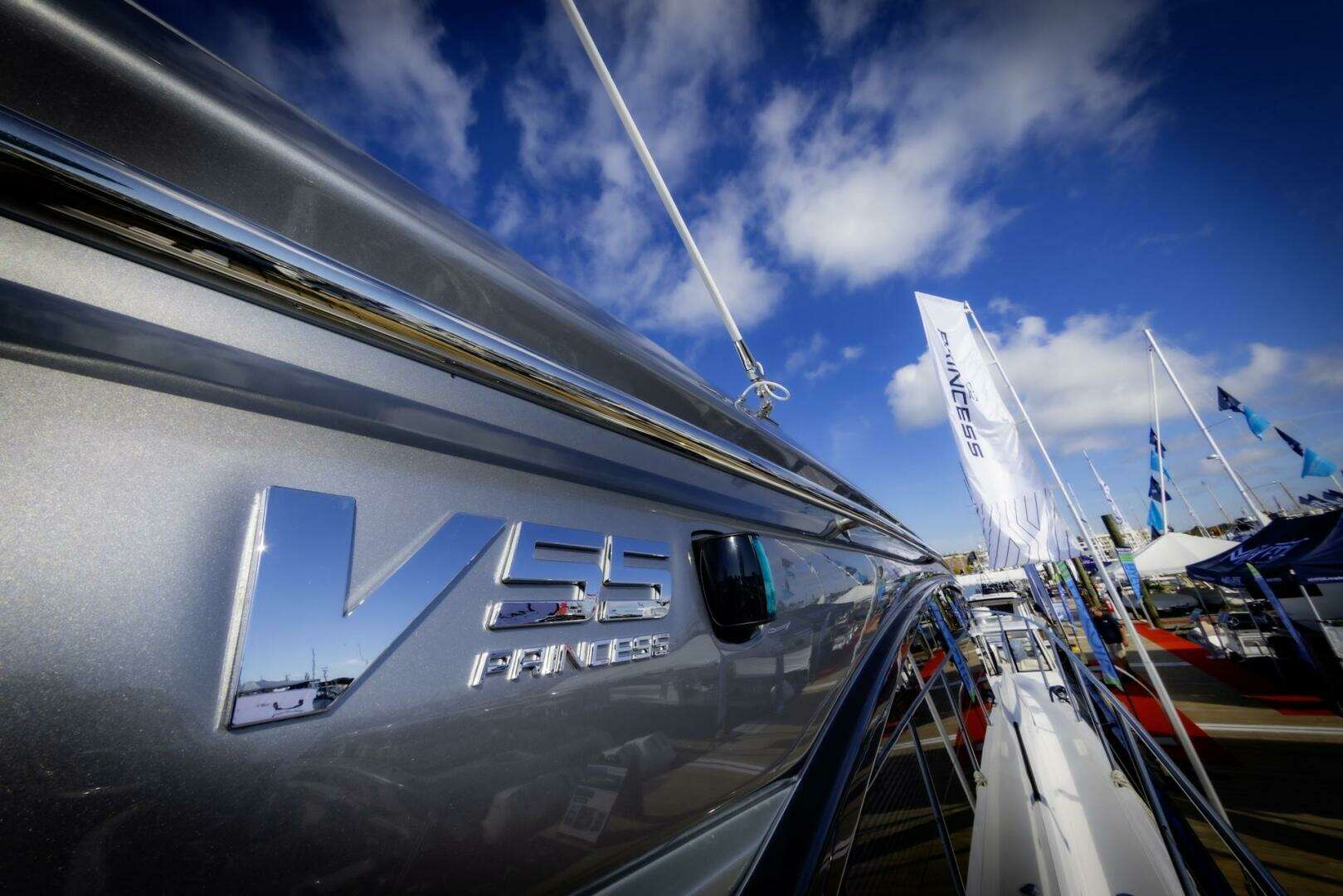 2026 Princess V55 - Image 7
