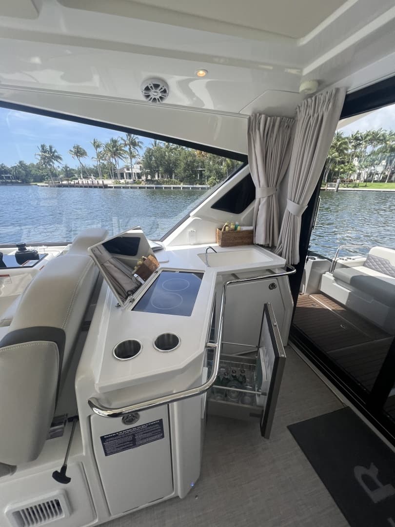 2025 Aquila 36 Sport - Image 14