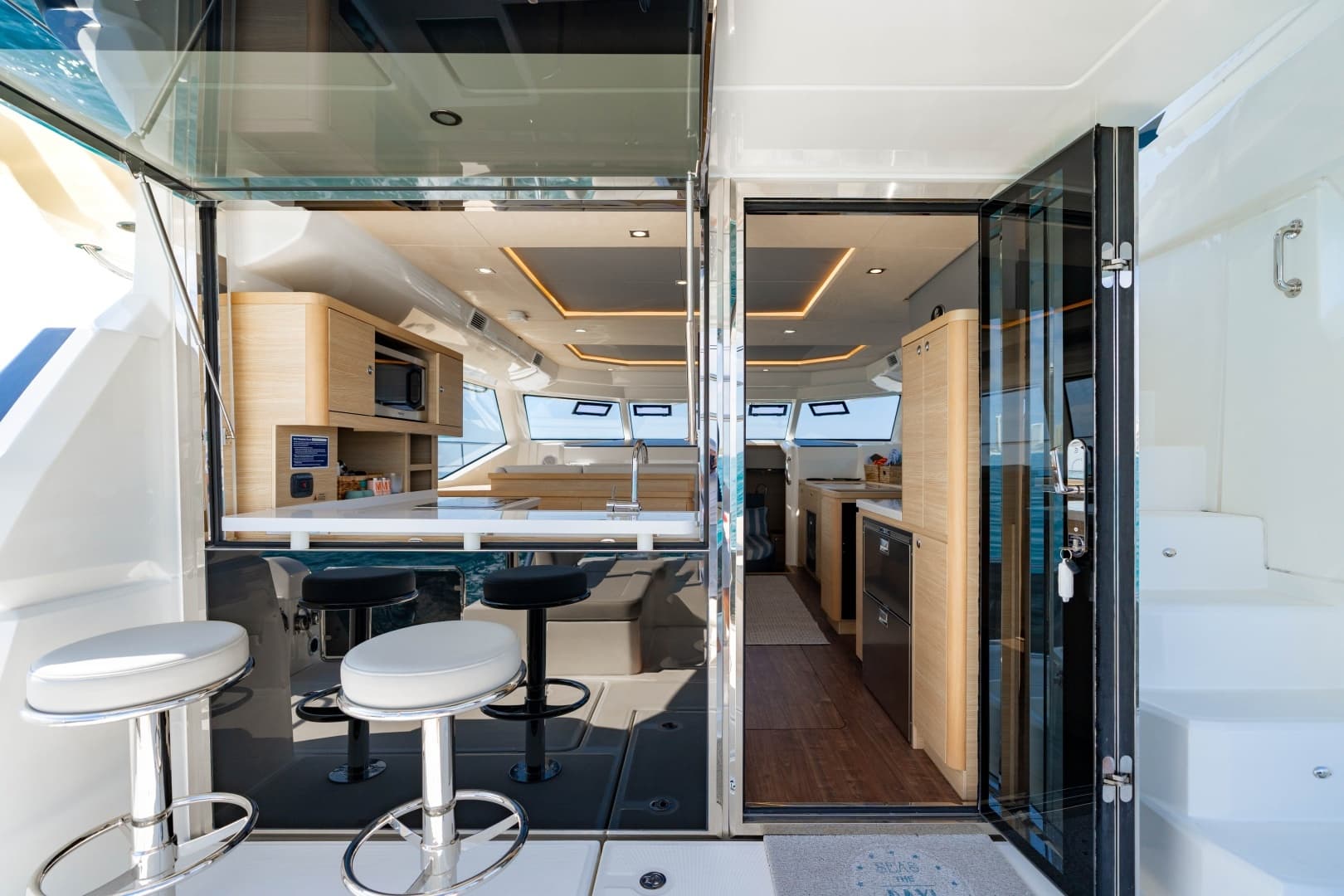 2024 Aquila 44 Yacht - Image 25