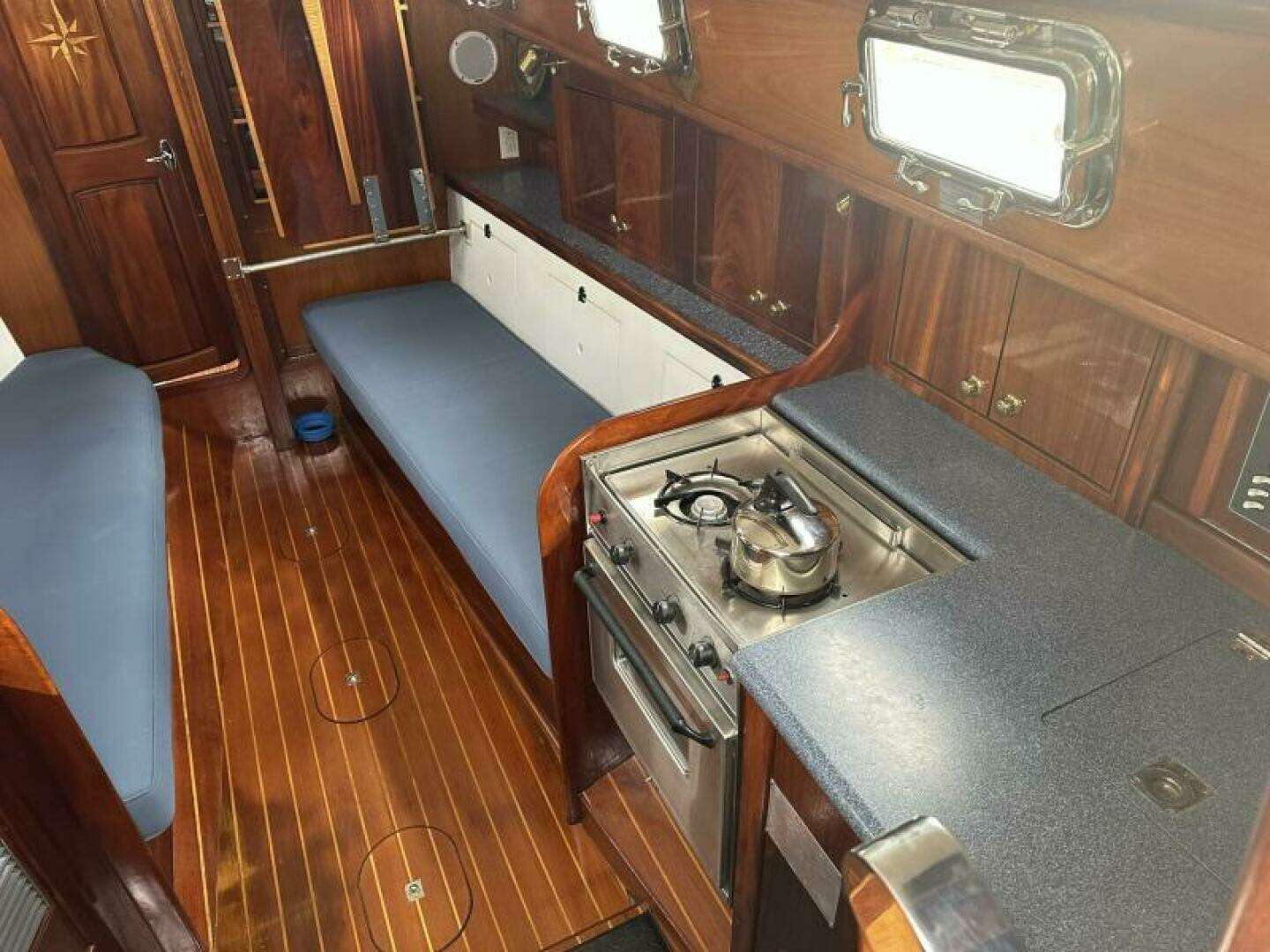 1978 Southern Cross 31 - Image 7