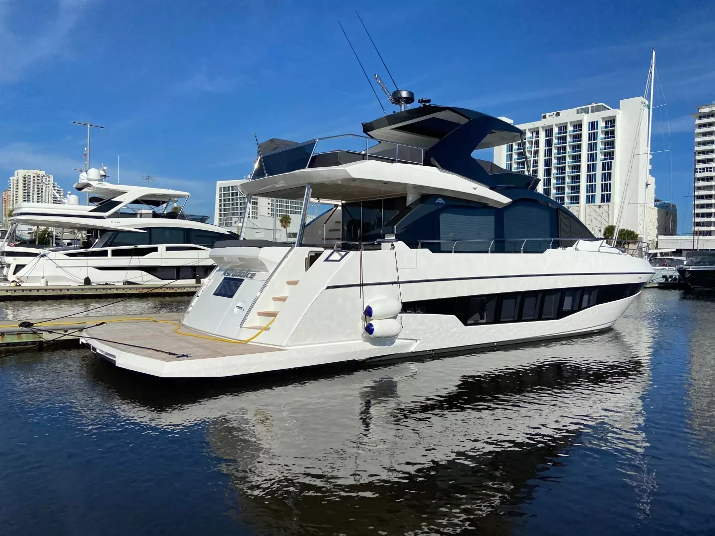 2021 Astondoa 66 Flybridge - Image 3