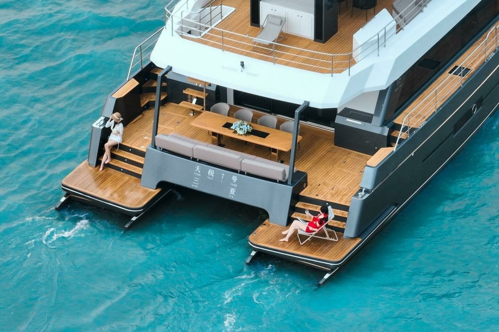 2026 Diamond Yachts EF56 Power Catamaran - Image 9