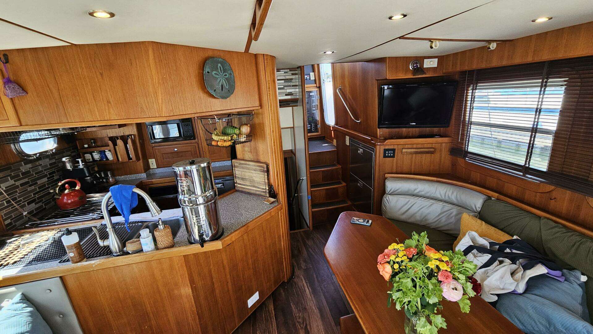 2002 Nordhavn — - Image 12