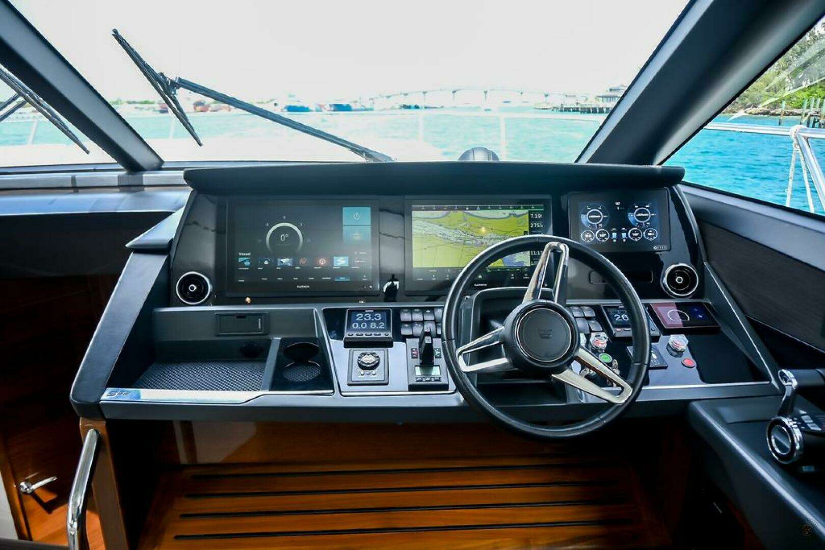 2021 Princess S62 - Image 23