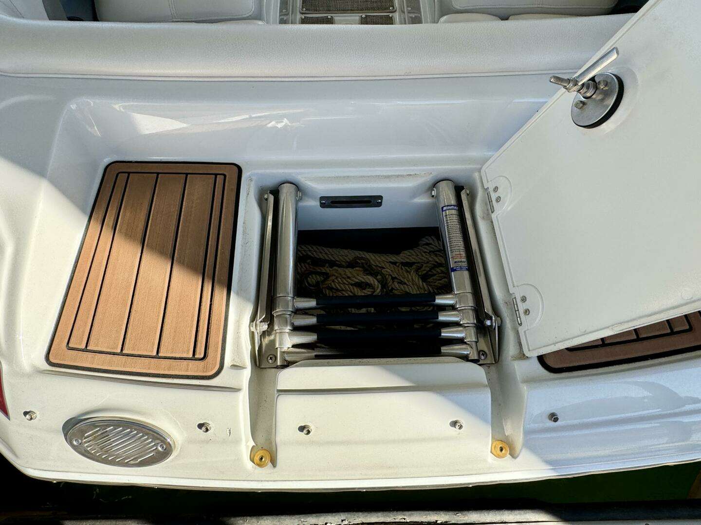 2016 Crownline Eclipse E4 - Image 76