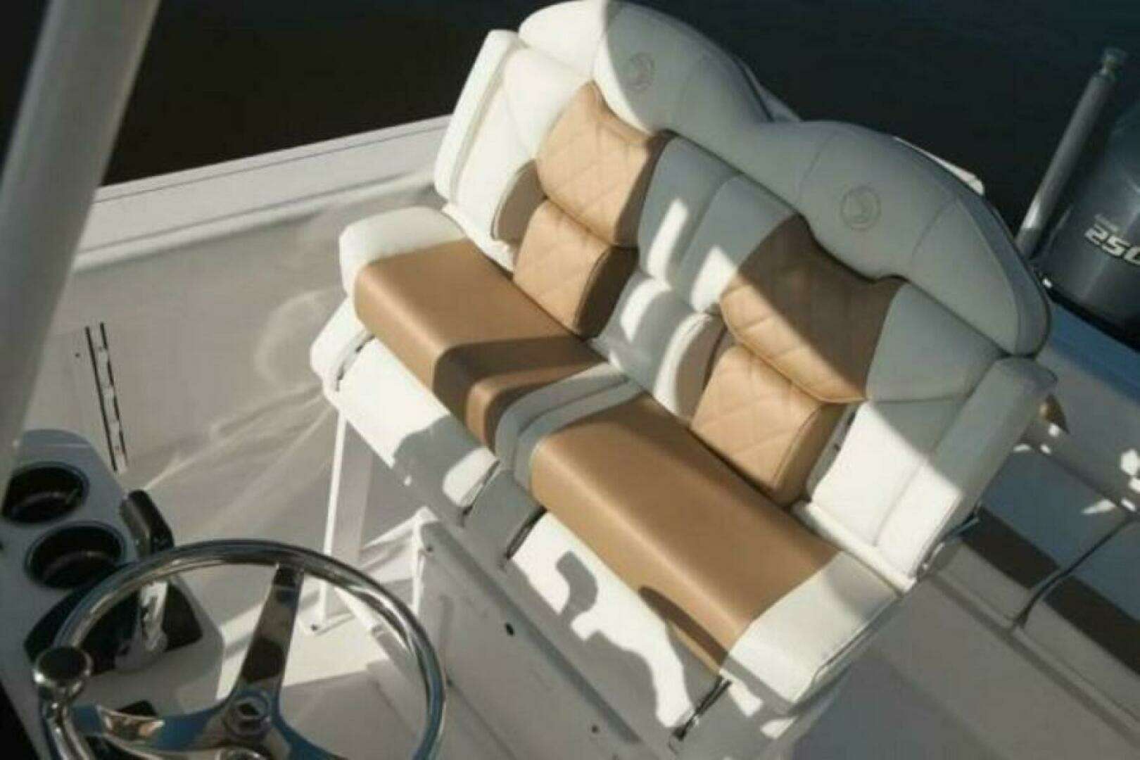 2025 Edgewater 230CC - Image 6