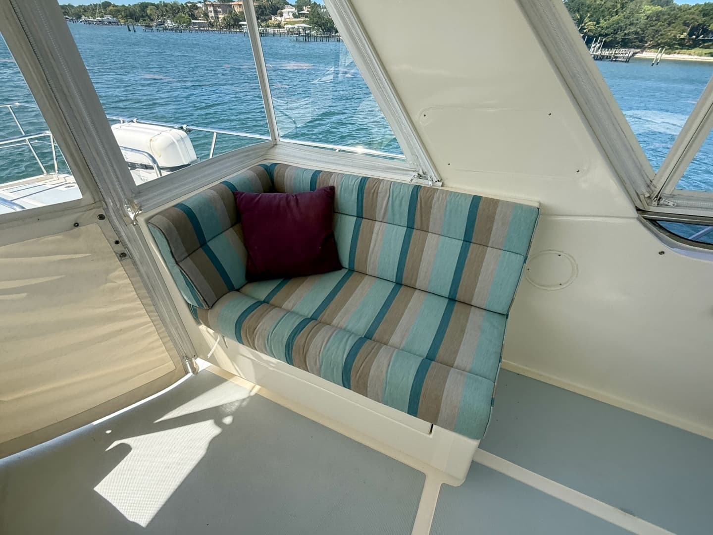 2018 Marlow 53E - Image 33