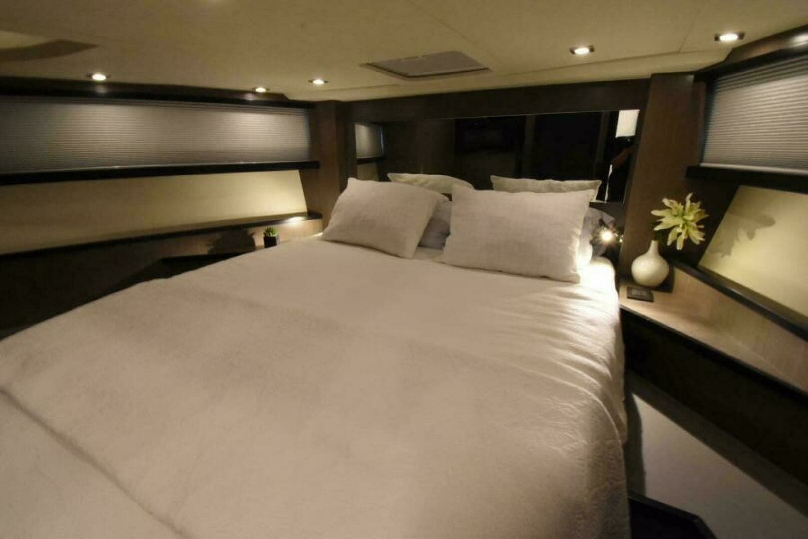 2024 Okean 52 Flybridge - Image 48