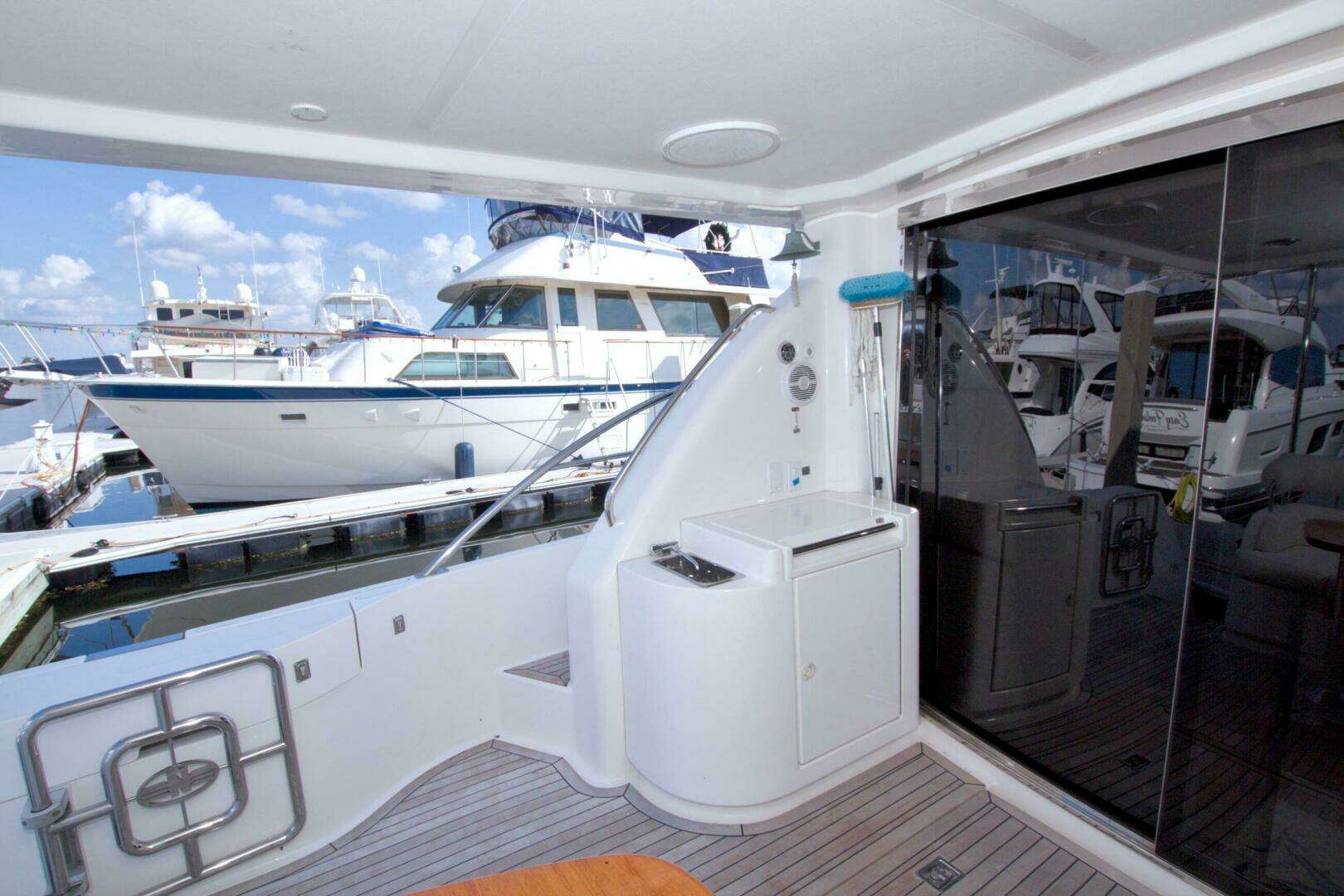 2005 Neptunus 62 Flybridge - Image 19
