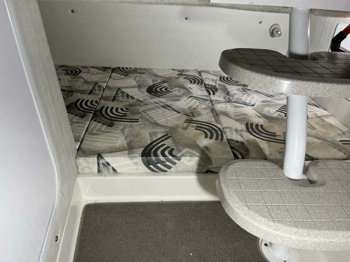 2001 Wellcraft 270 Coastal - Image 37