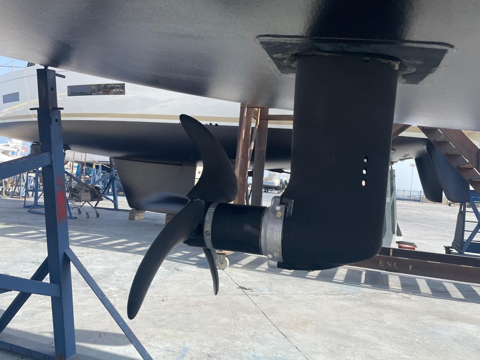 Propeller of a 2022 Bavaria Cruiser 41 sailboat in dry dock.