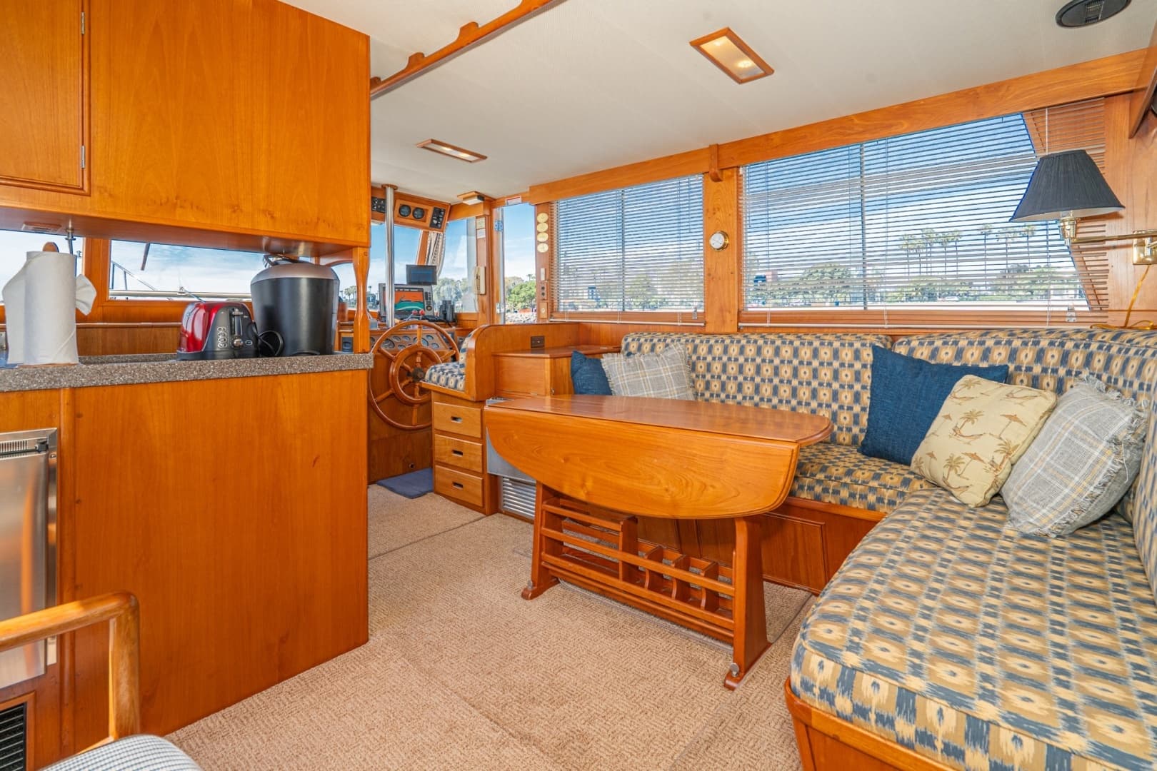 1987 Grand Banks 47 motoryacht - Image 54