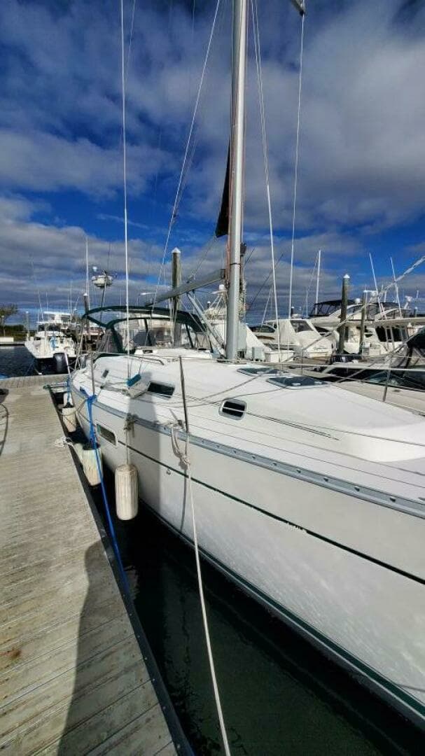 2000 Beneteau 361 - Image 7