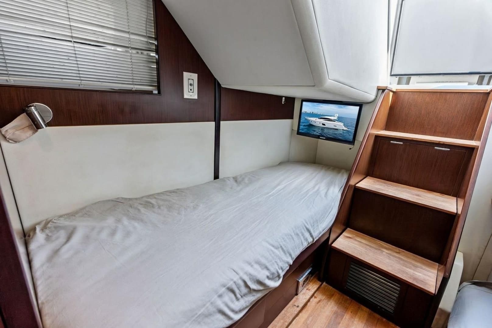 2013 Princess 78 - Image 62