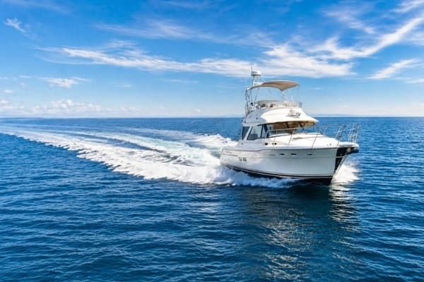 2022 Cutwater C-32 CB