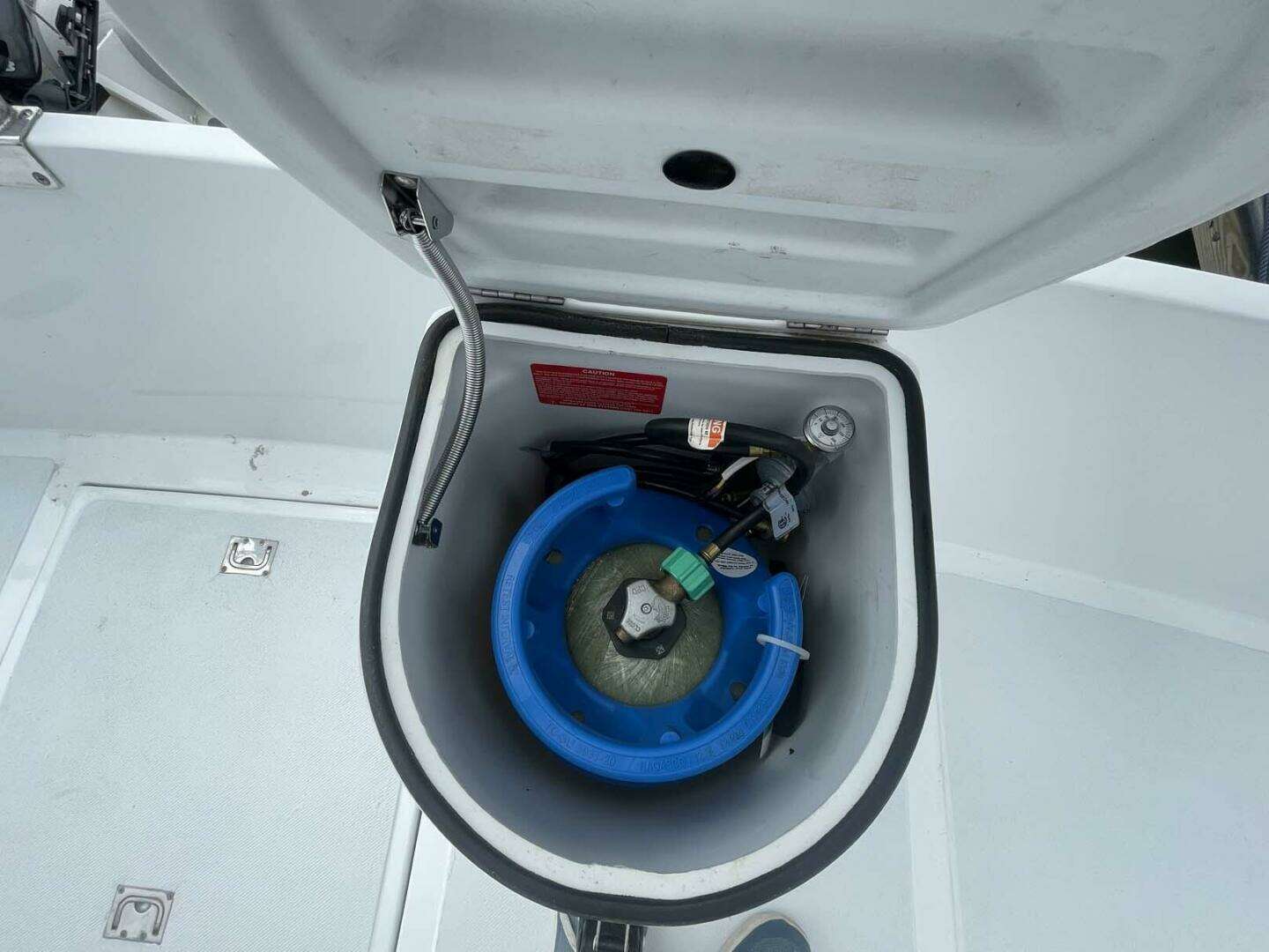 1985 DeFever 40 Offshore Cruiser - Image 38