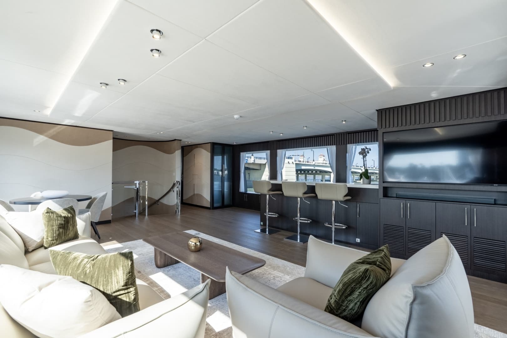 2026 Hargrave E Series Superyachts Division - Image 23