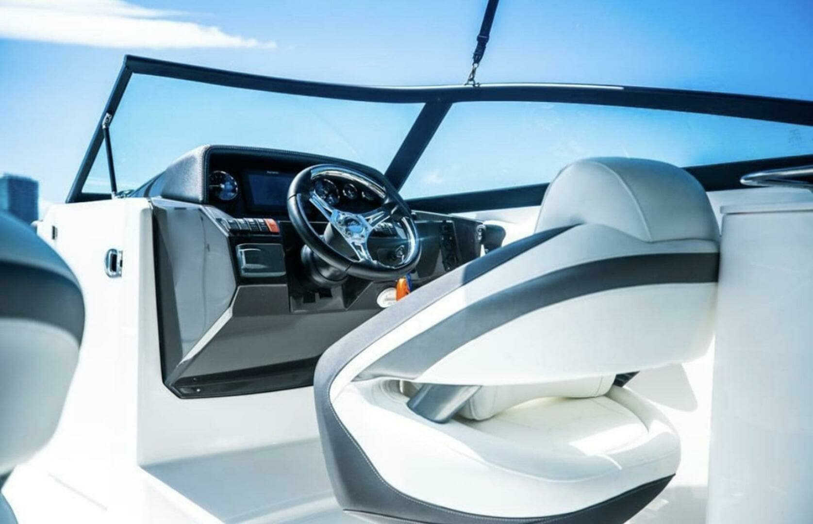 2020 Monterey M45 - Image 4