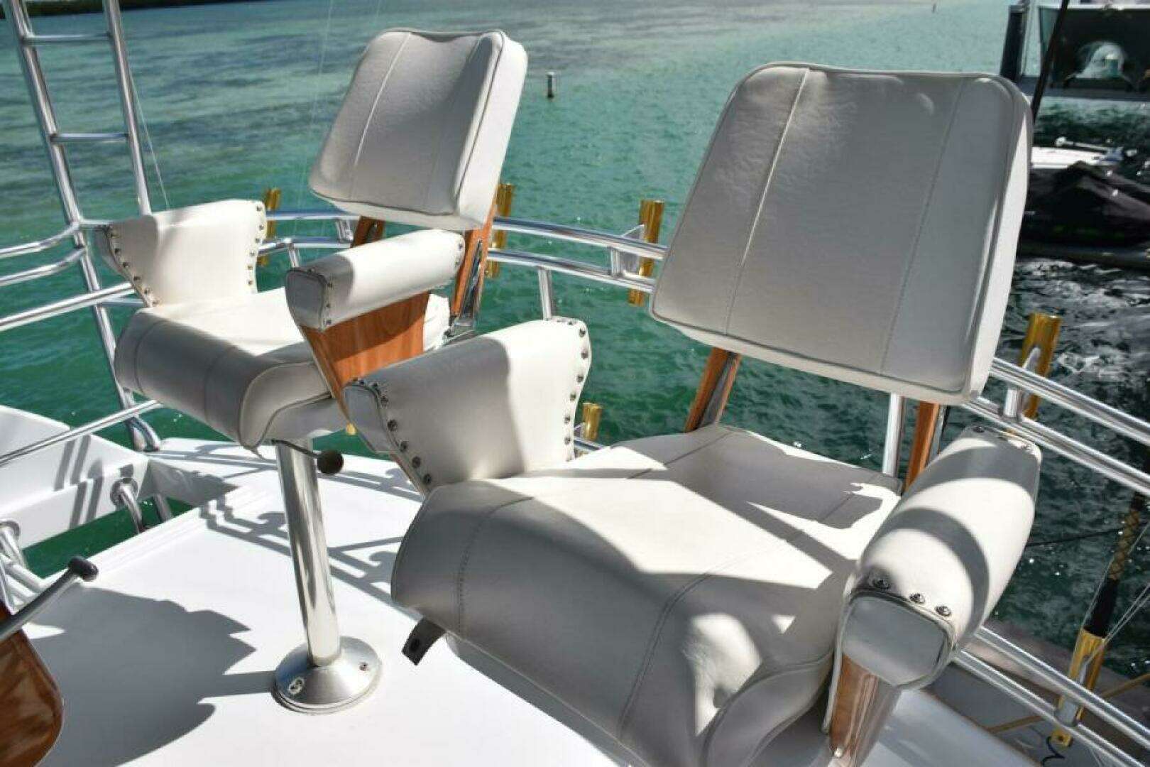 1990 Sunny Briggs Flybridge Sportfish - Image 37
