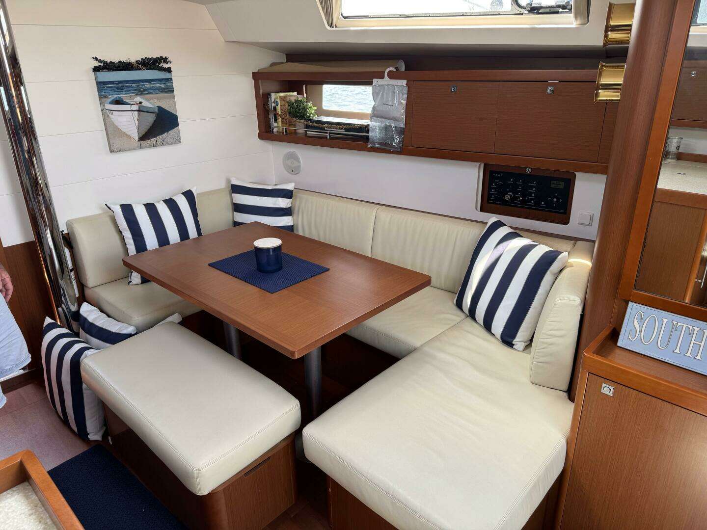 2013 Beneteau Oceanis 45 - Image 31