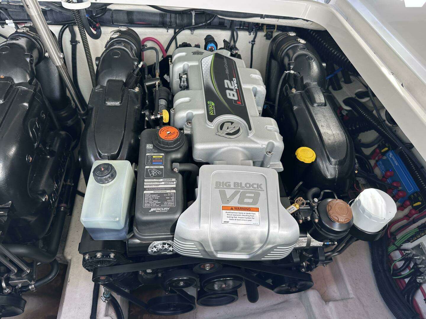2019 Formula 310 - Image 12