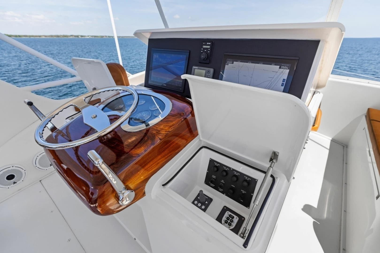 2008 Viking 68 Skybridge - Image 7