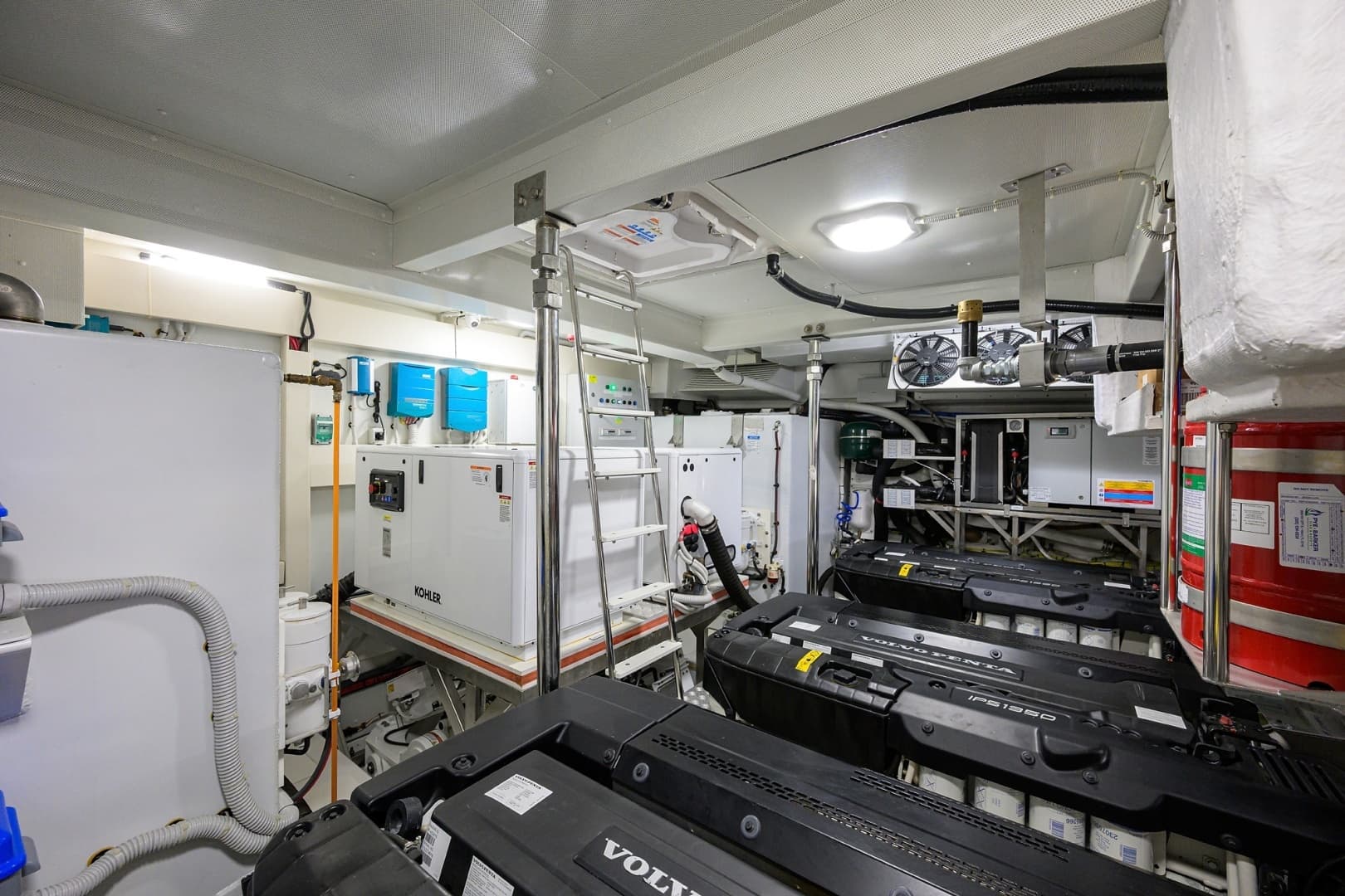 2024 Azimut Fly 78 - Image 87